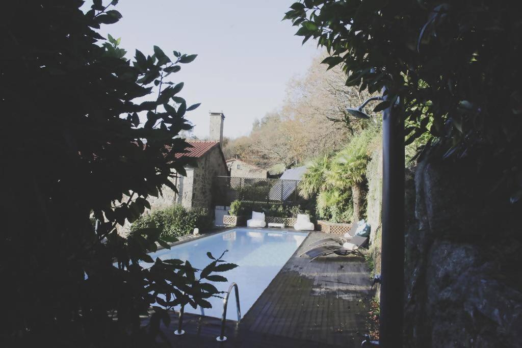 منزل الضيف سانتياغو دي كومبوستيلا  في Casa De Afora Casa Con Piscina Y Jacuzzi Privados المظهر الخارجي الصورة
